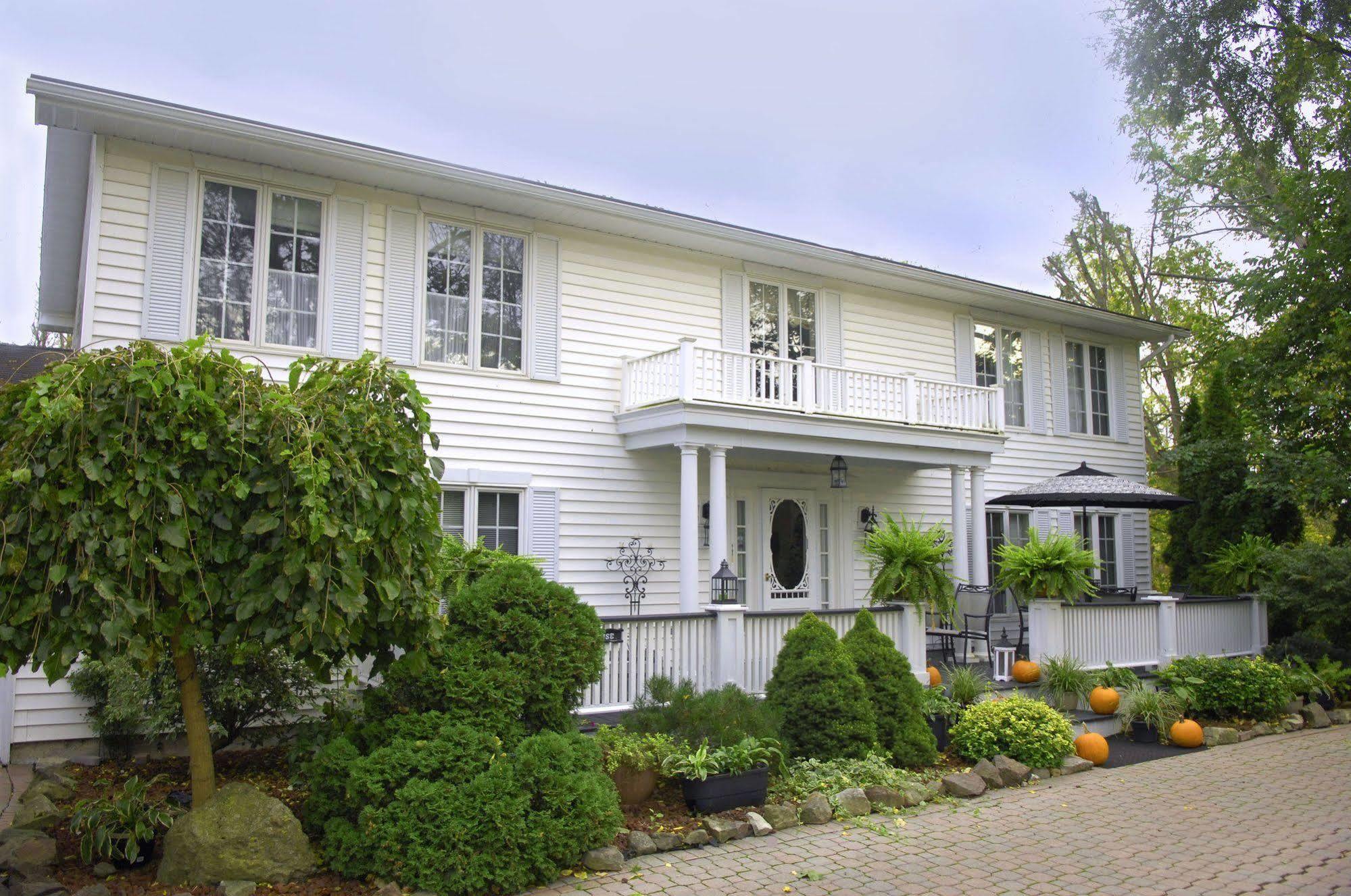 Butler Creek House Bed and Breakfast Niagara-on-the-Lake Esterno foto